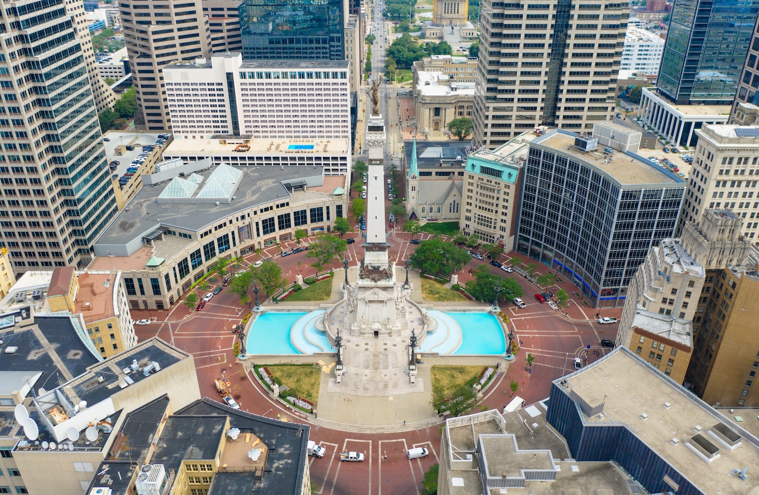 Downtown Indianapolis streets and skyline