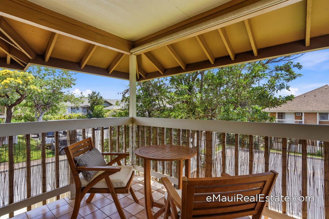 Upstairs units have covered lanais that connect to the living room