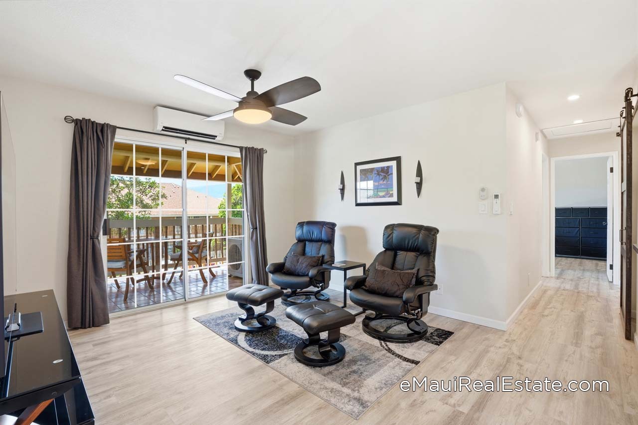 Living room layout in a 2 bedroom unit