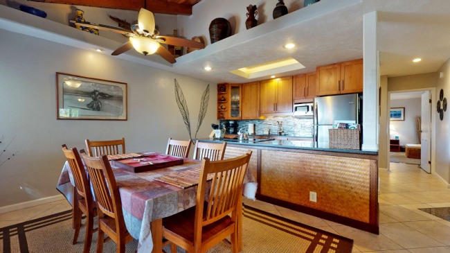 Kitchen & Dining