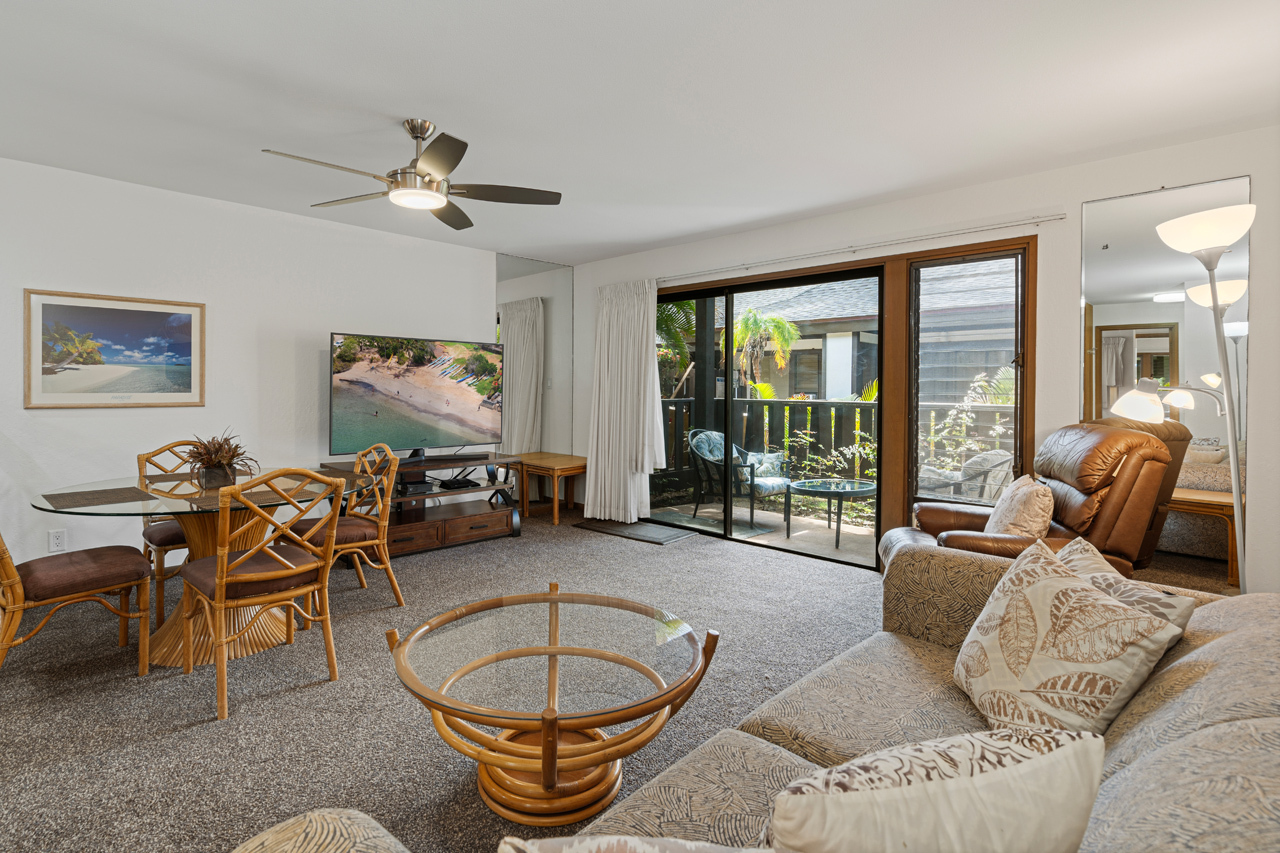 Living room: 