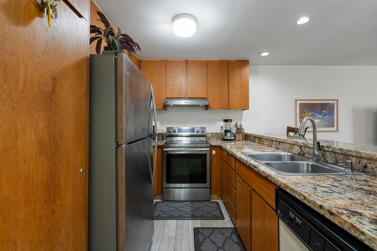 Kitchen: 
