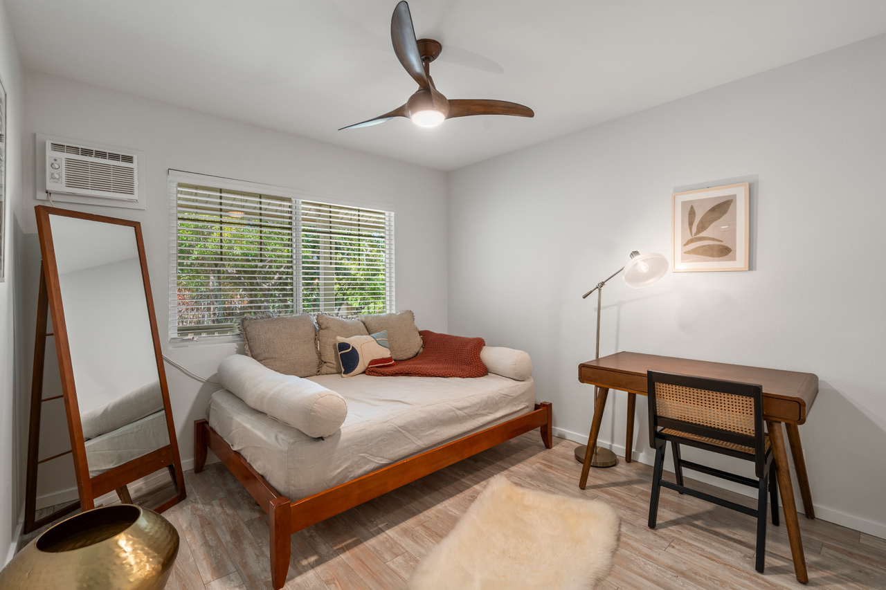 Bedroom 3: 