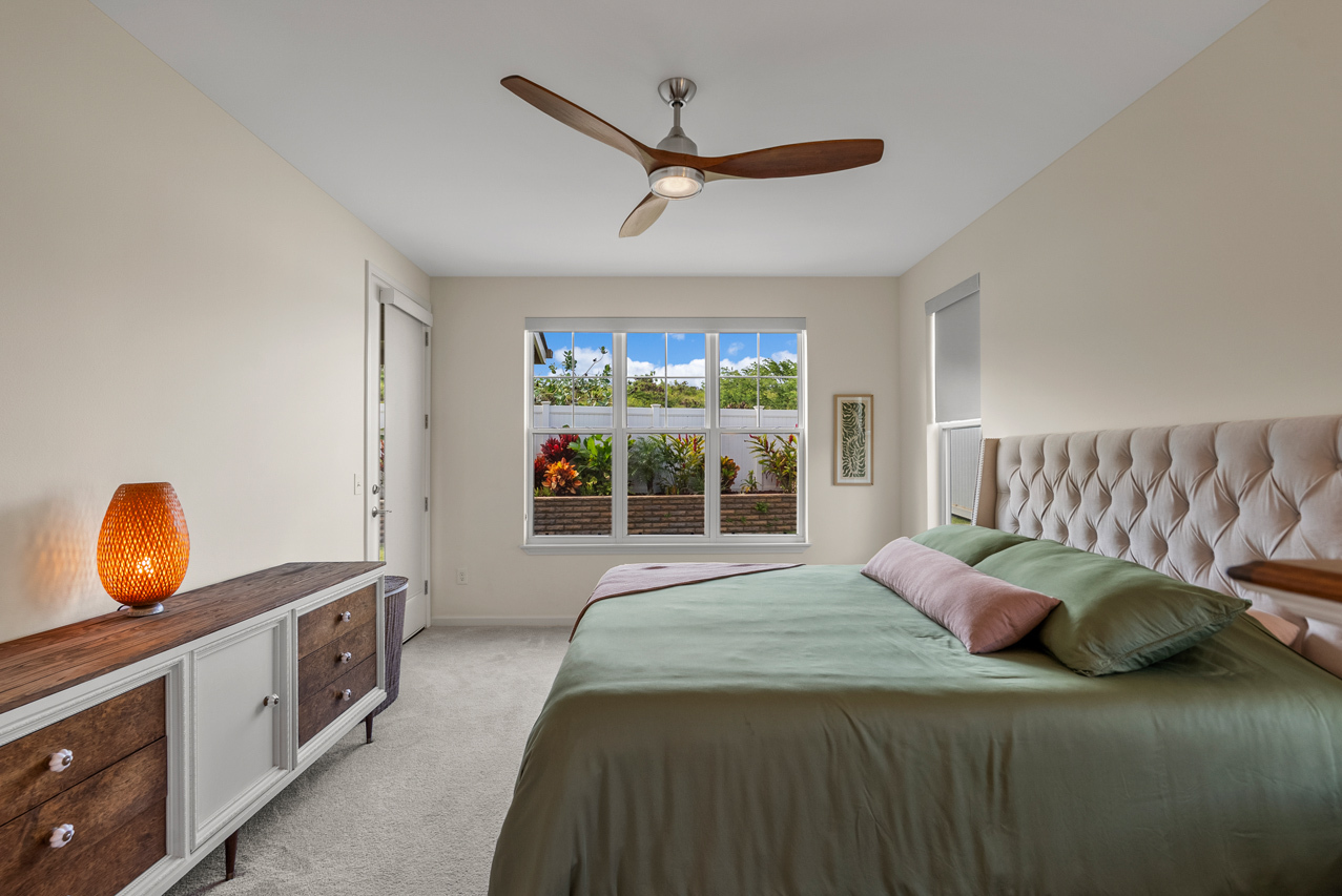 Ground floor primary suite: 