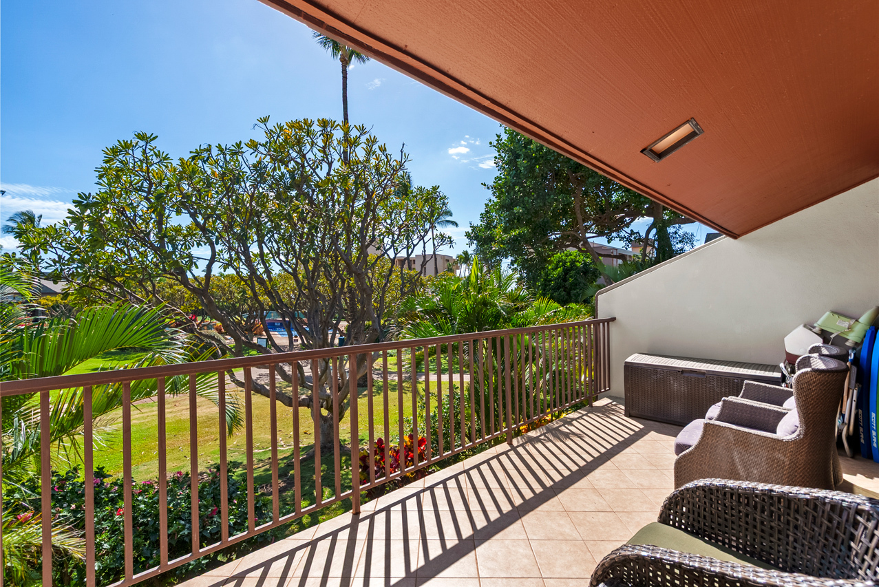 20-foot wide Lanai: 