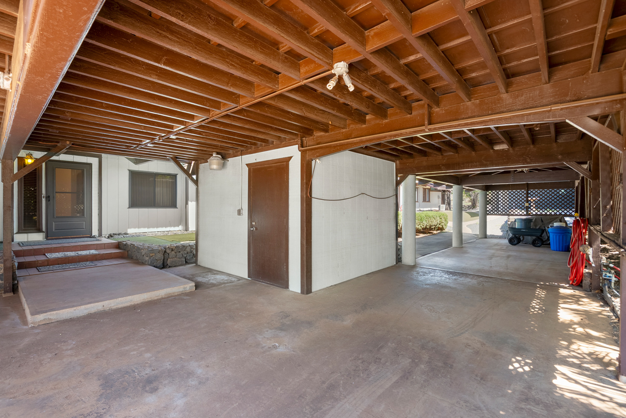 Ample parking and storage: 