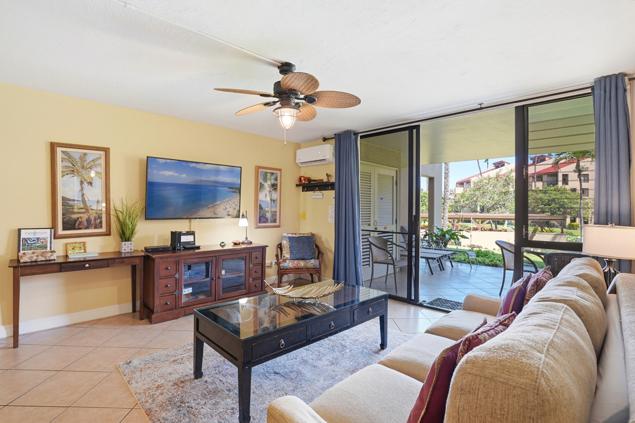 Living room: 