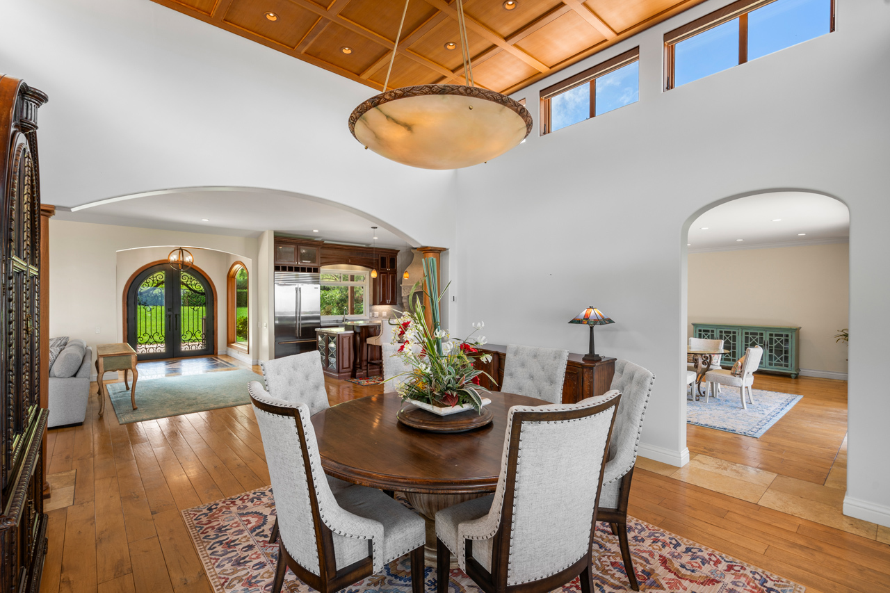 Grand dining room: 