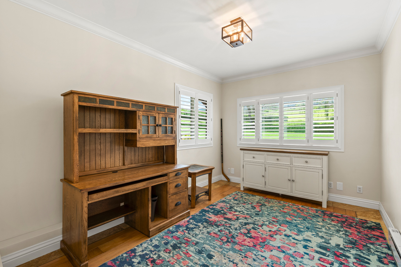 Bedroom 3: 