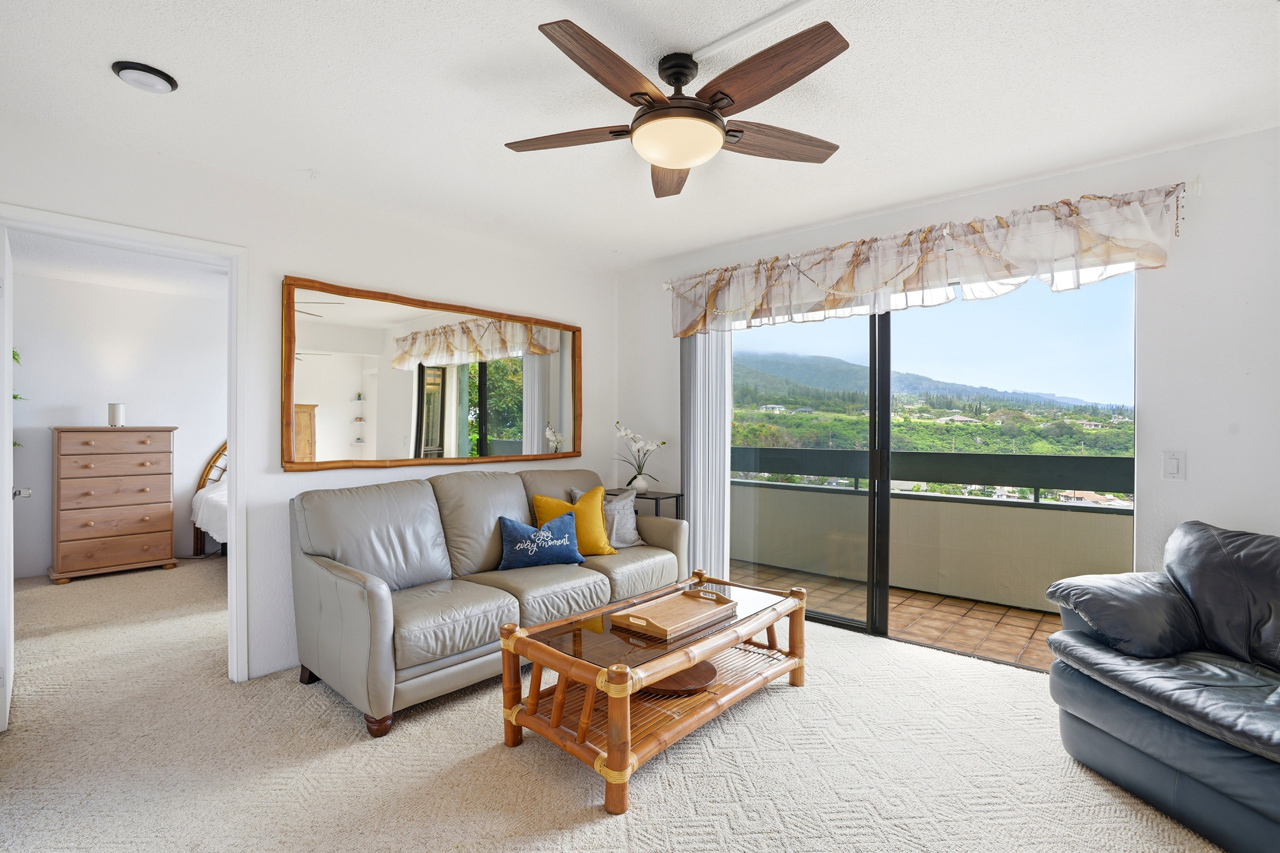 Living room: 