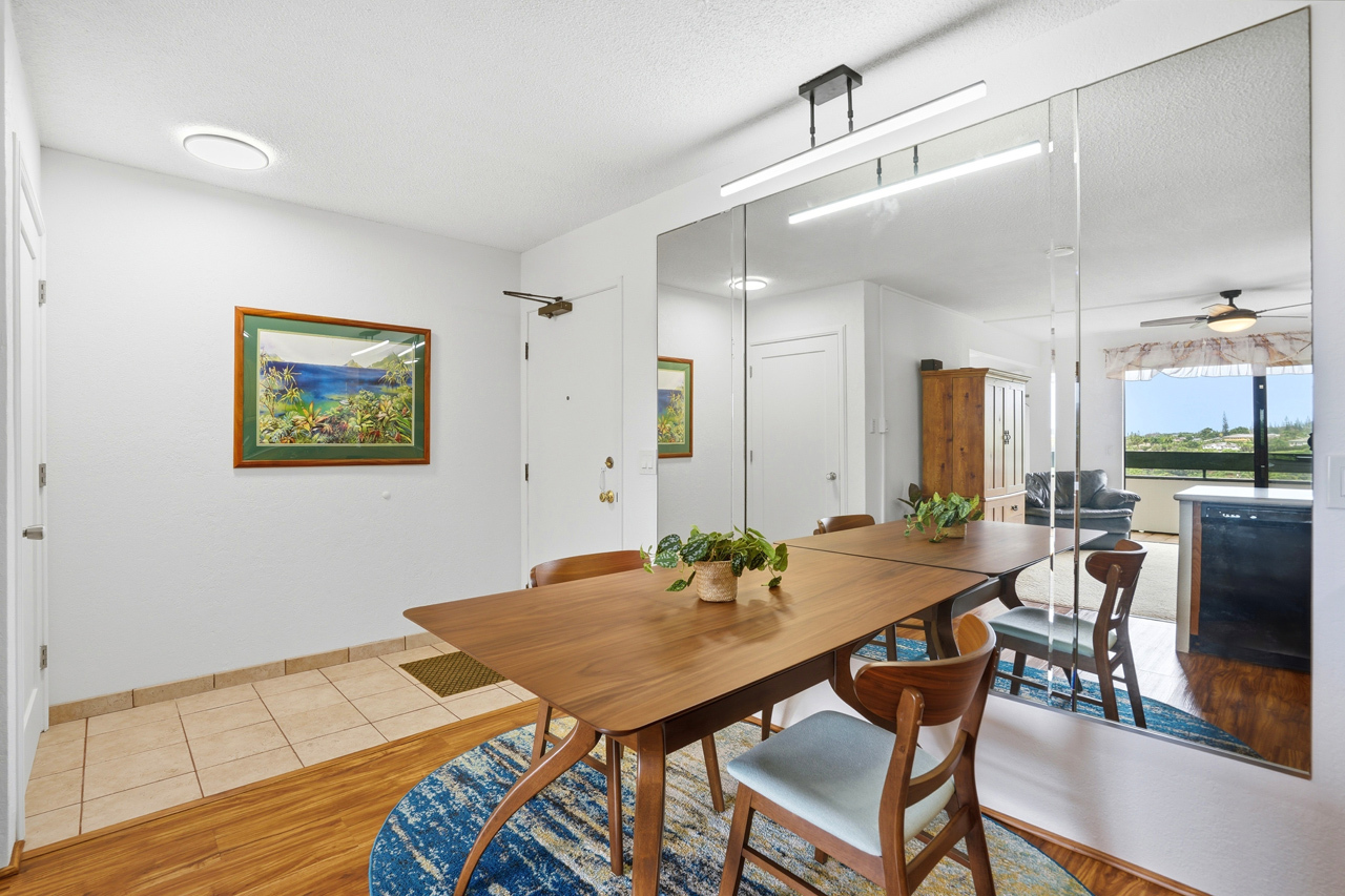 Dining area: 