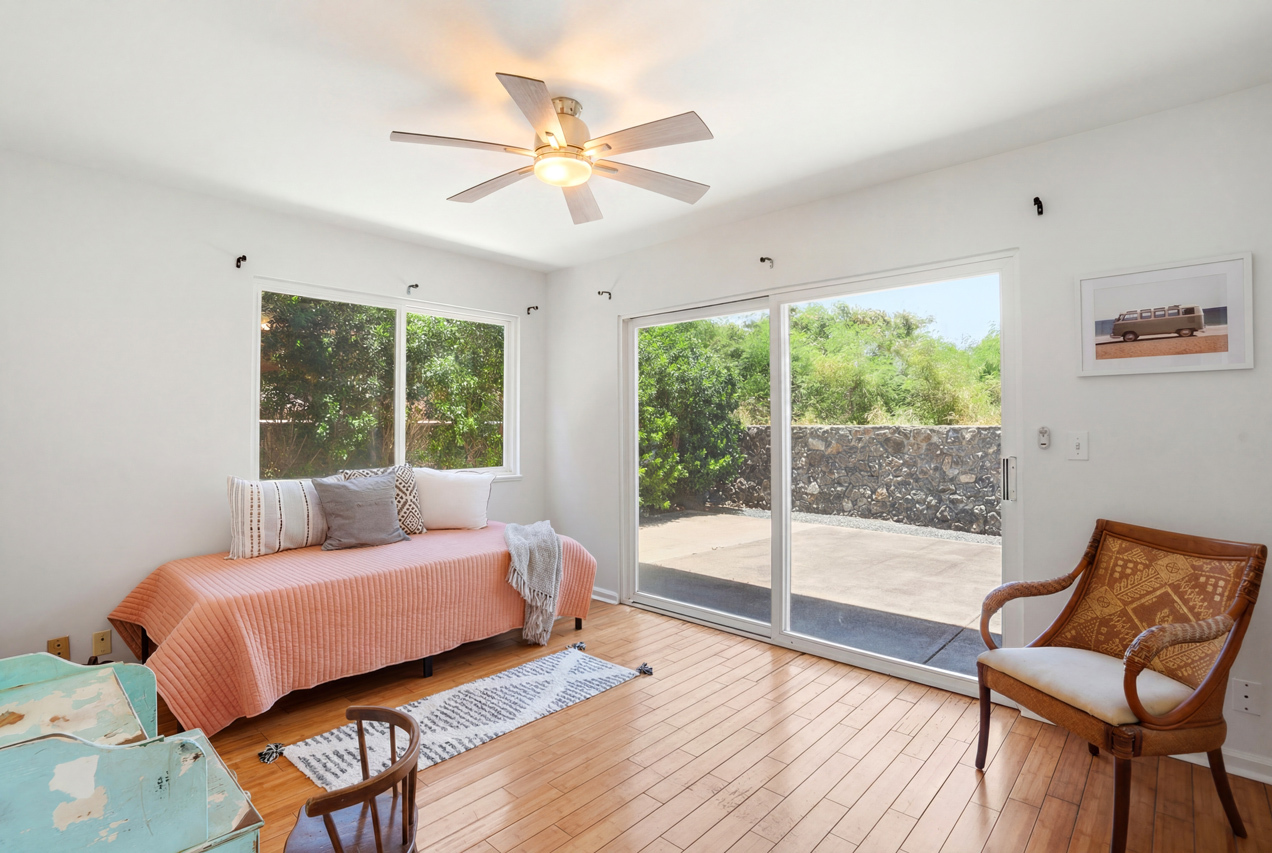 Bedroom 3: 