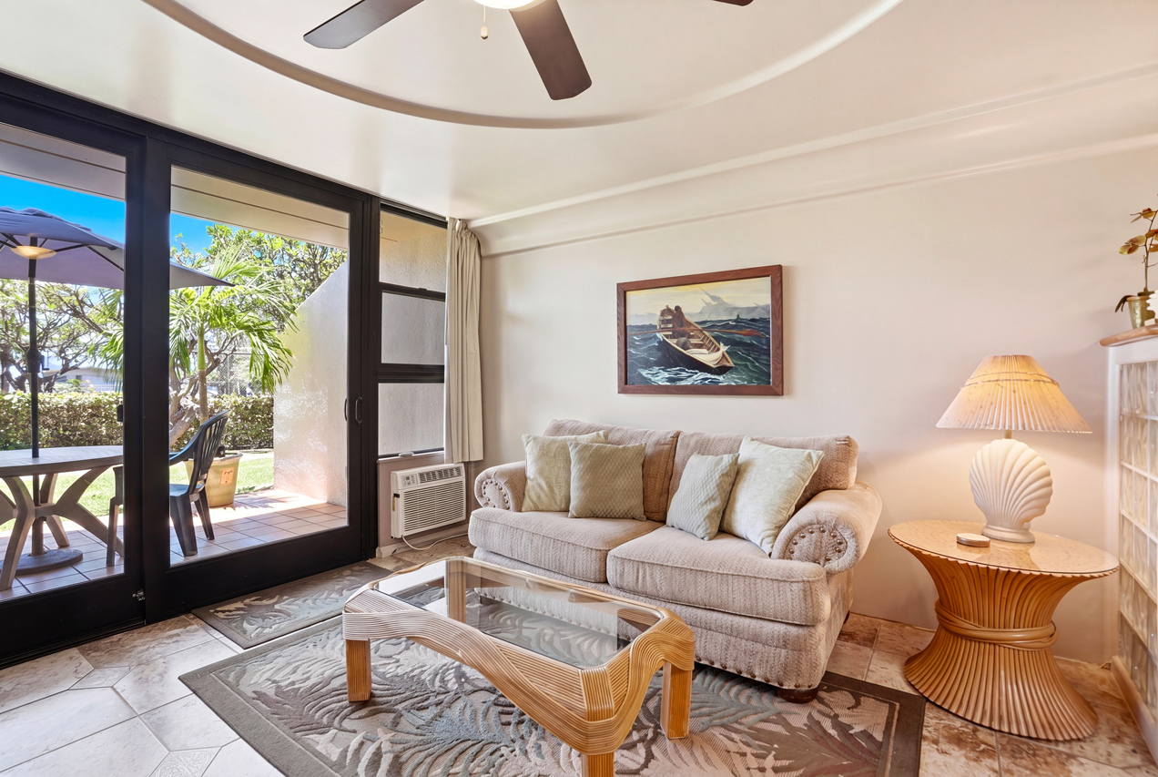 Living room: 