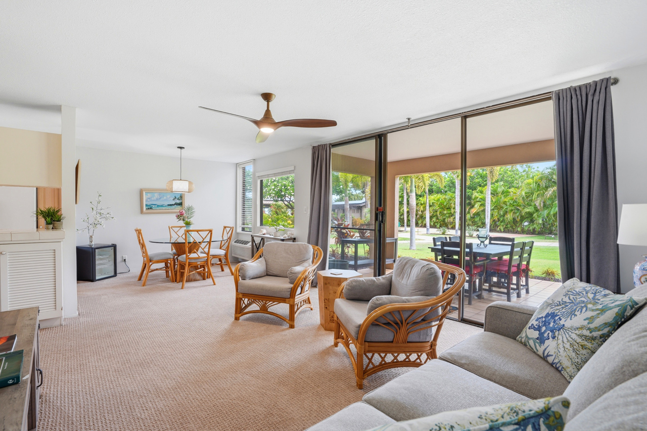 Living room: 