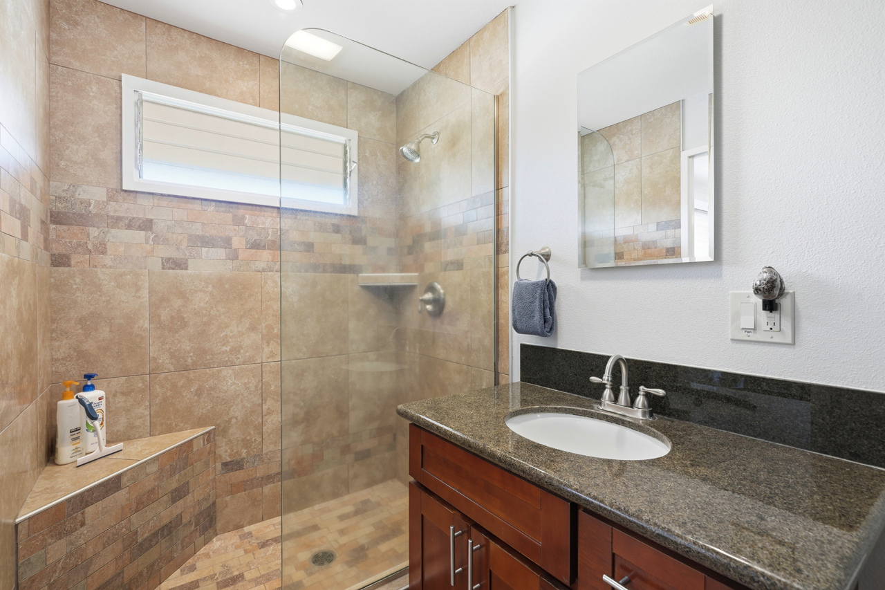 Bathroom: 