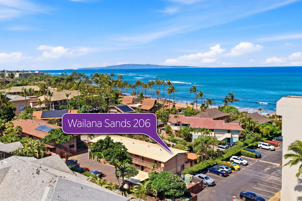 Quick access to the sandy beach: 