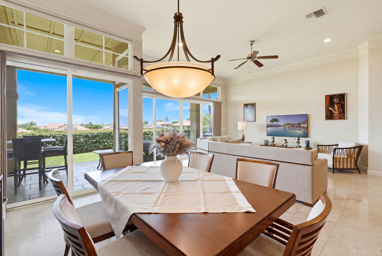 Dining area: 