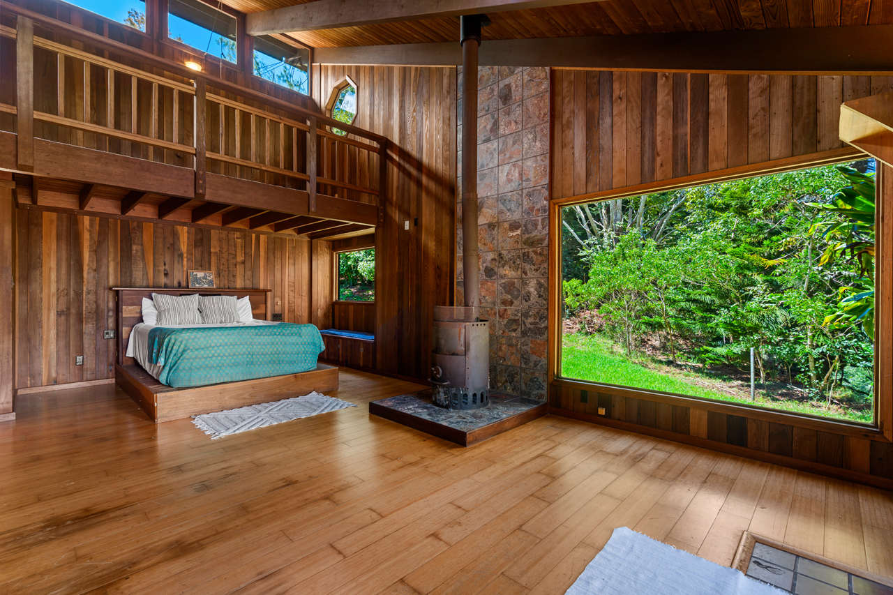 Primary Suite: 