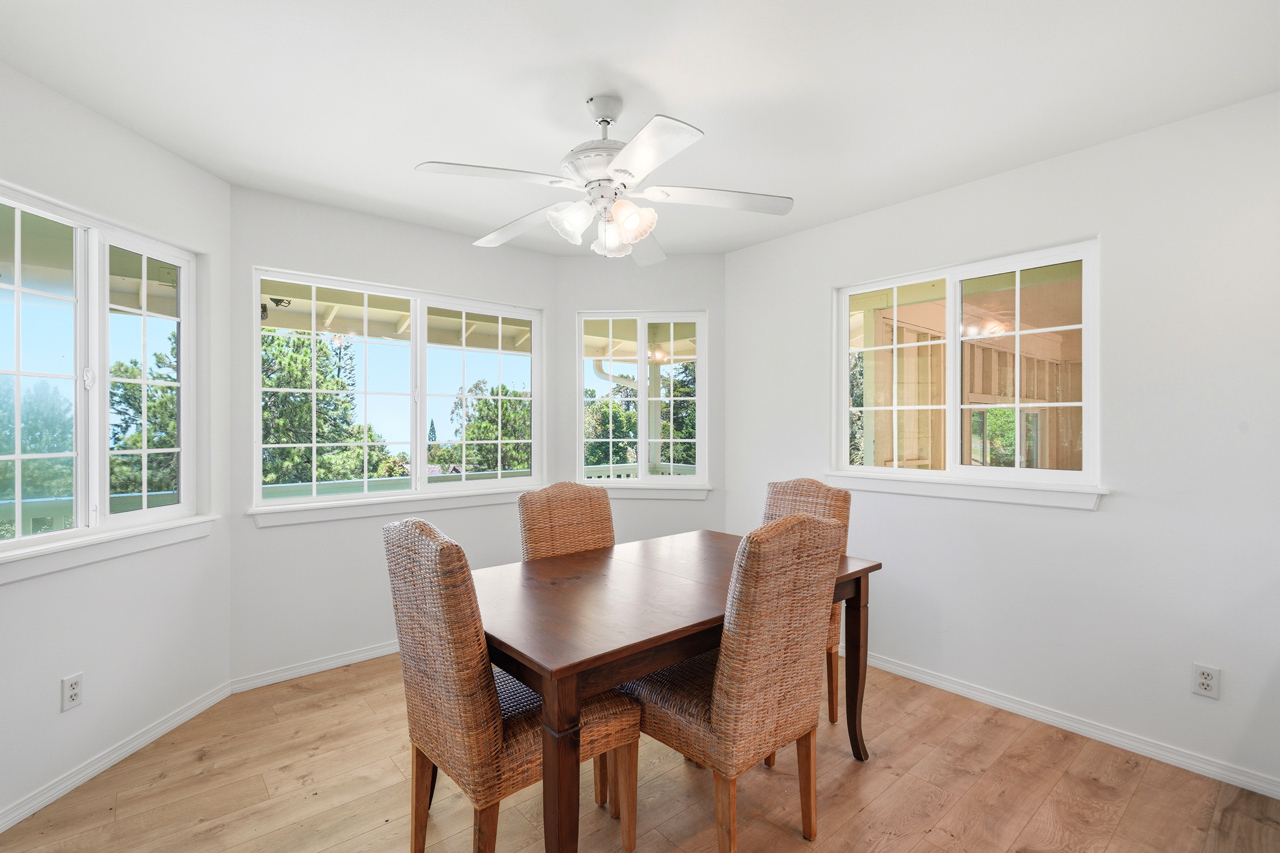 Dining area: 