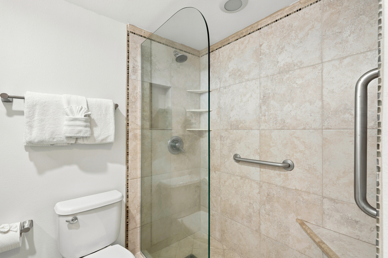 Bathroom: 