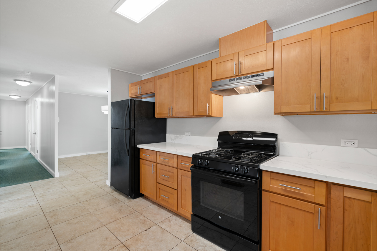 Kitchen: 