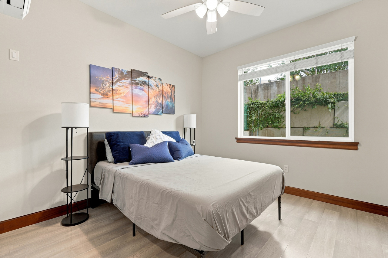 Bedroom 2 & Bathroom 2: 