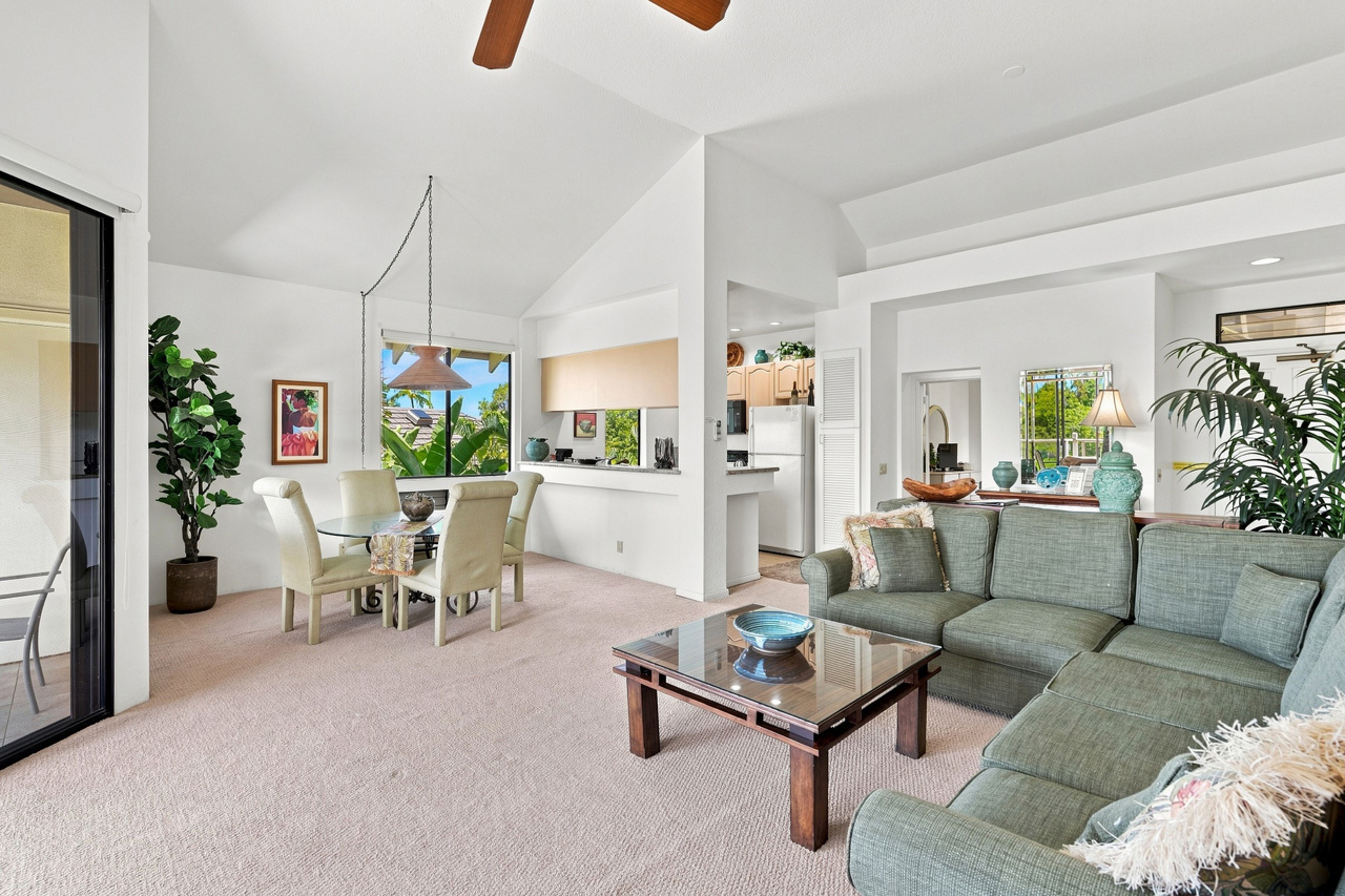 Living room: 
