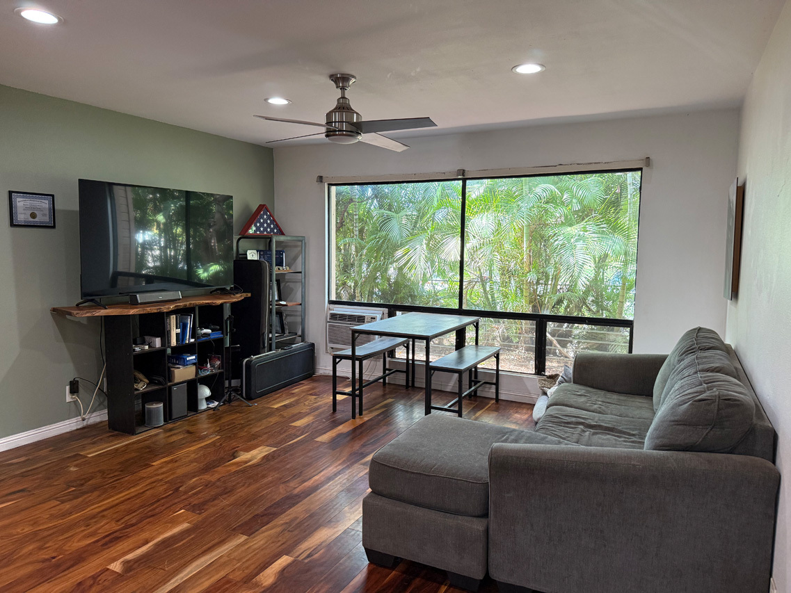 Living room: 
