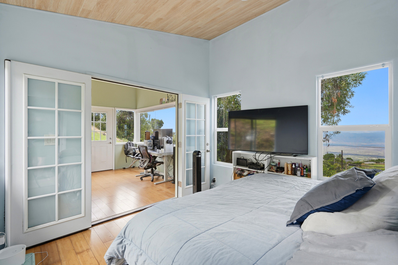 Bedroom 2: 