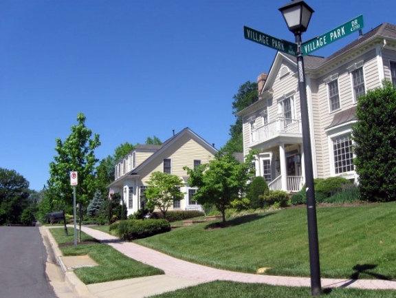 street lined with houses in Chevy Chase, MD