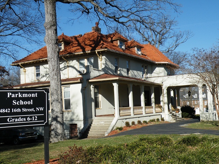 Parkmont School In 16th St. Heights Neighborhood