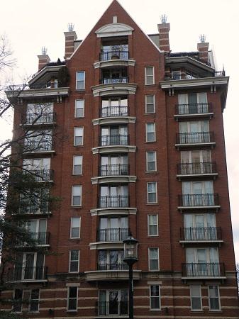Bethesda, MD Condos