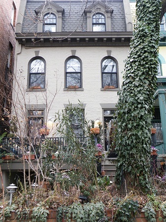 Mount Pleasant Townhome in NW DC
