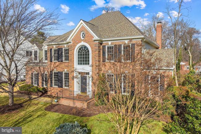 2319 Colonel Lindsay Ct, VA 22043