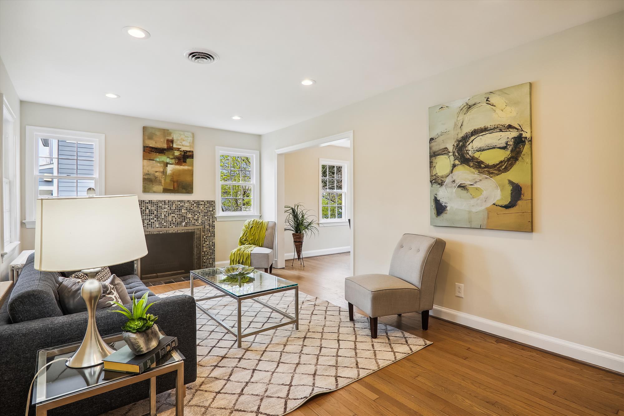 Main Level - Living Room