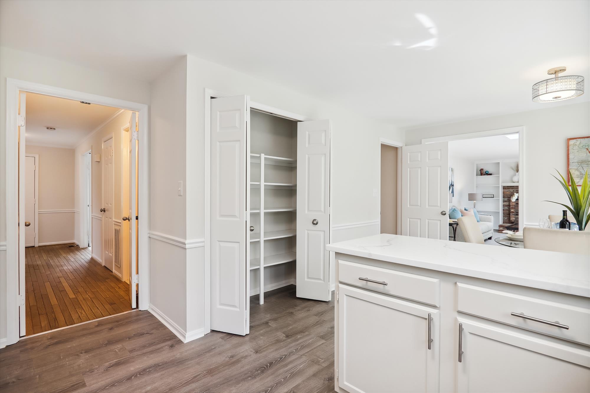 Main Level - Kitchen