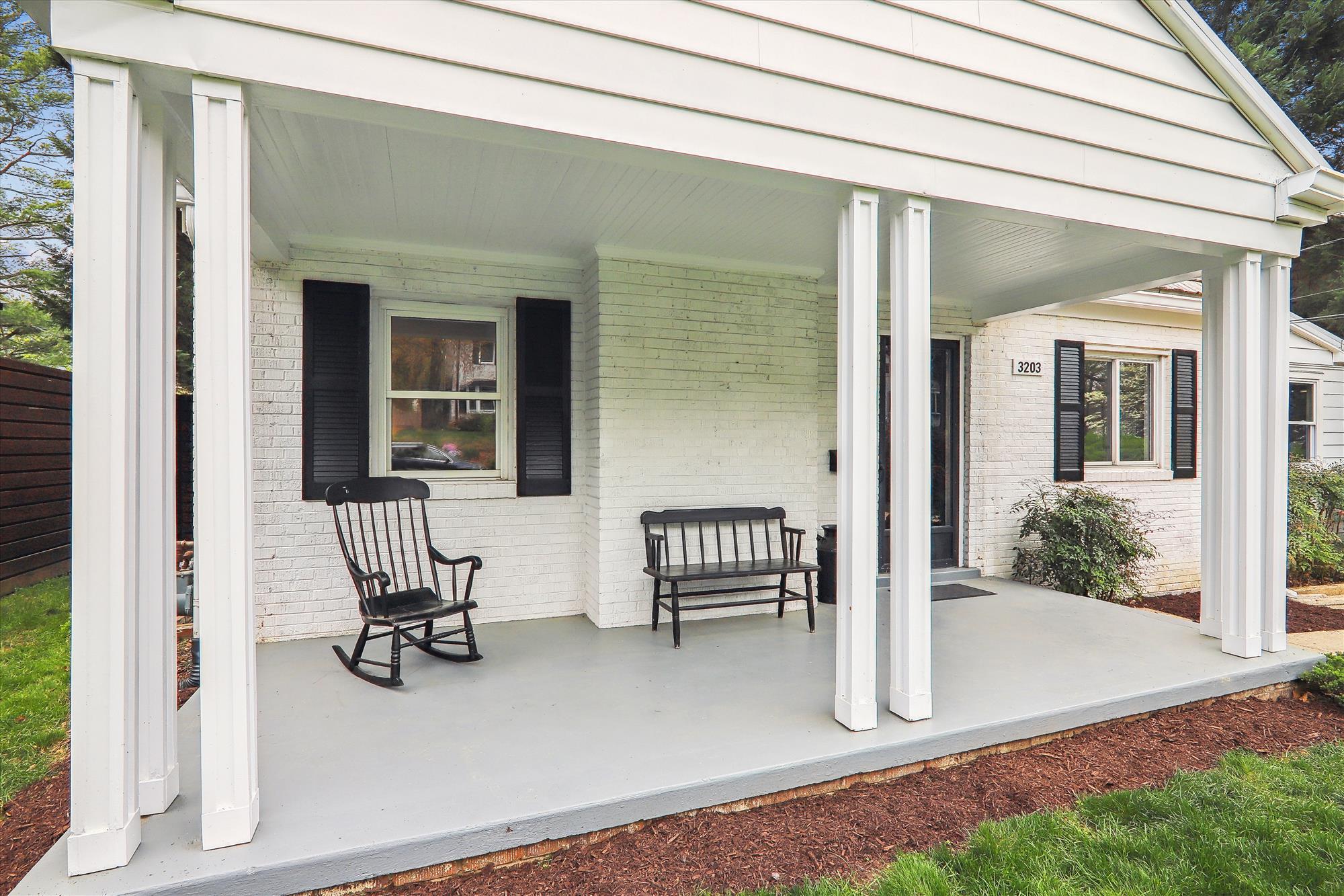 Exterior - Front Porch