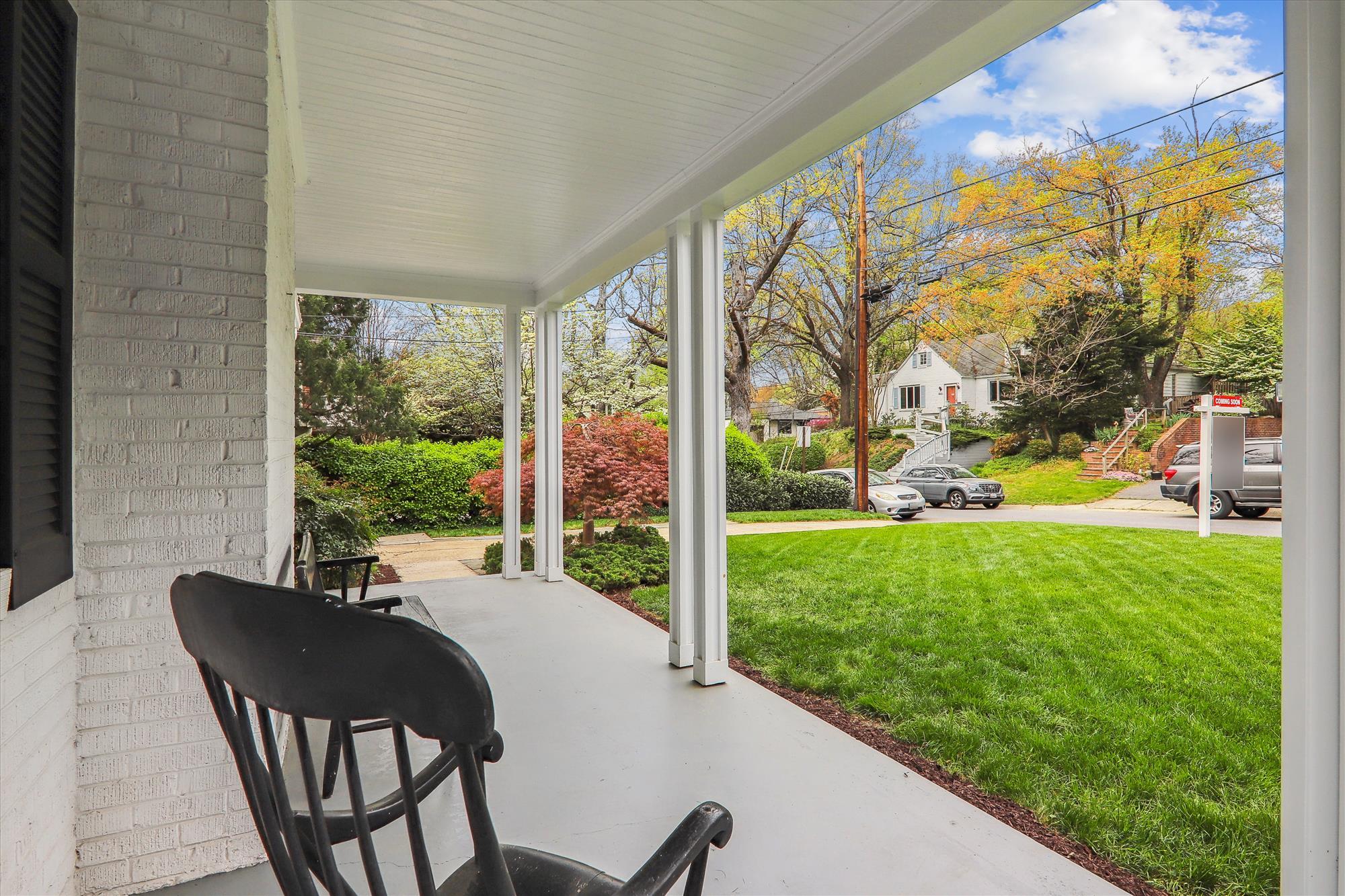 Exterior - Front Porch