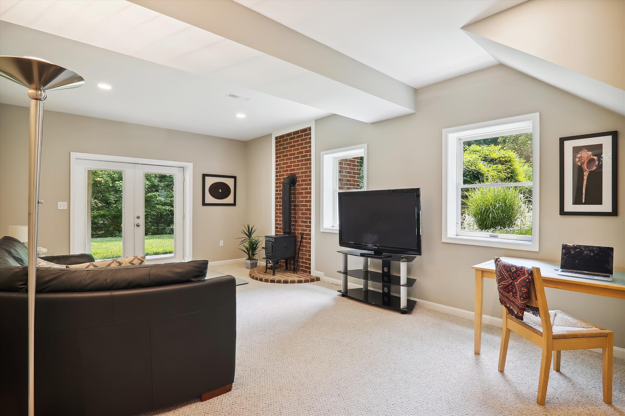 Walk Out Basement - Rec Room