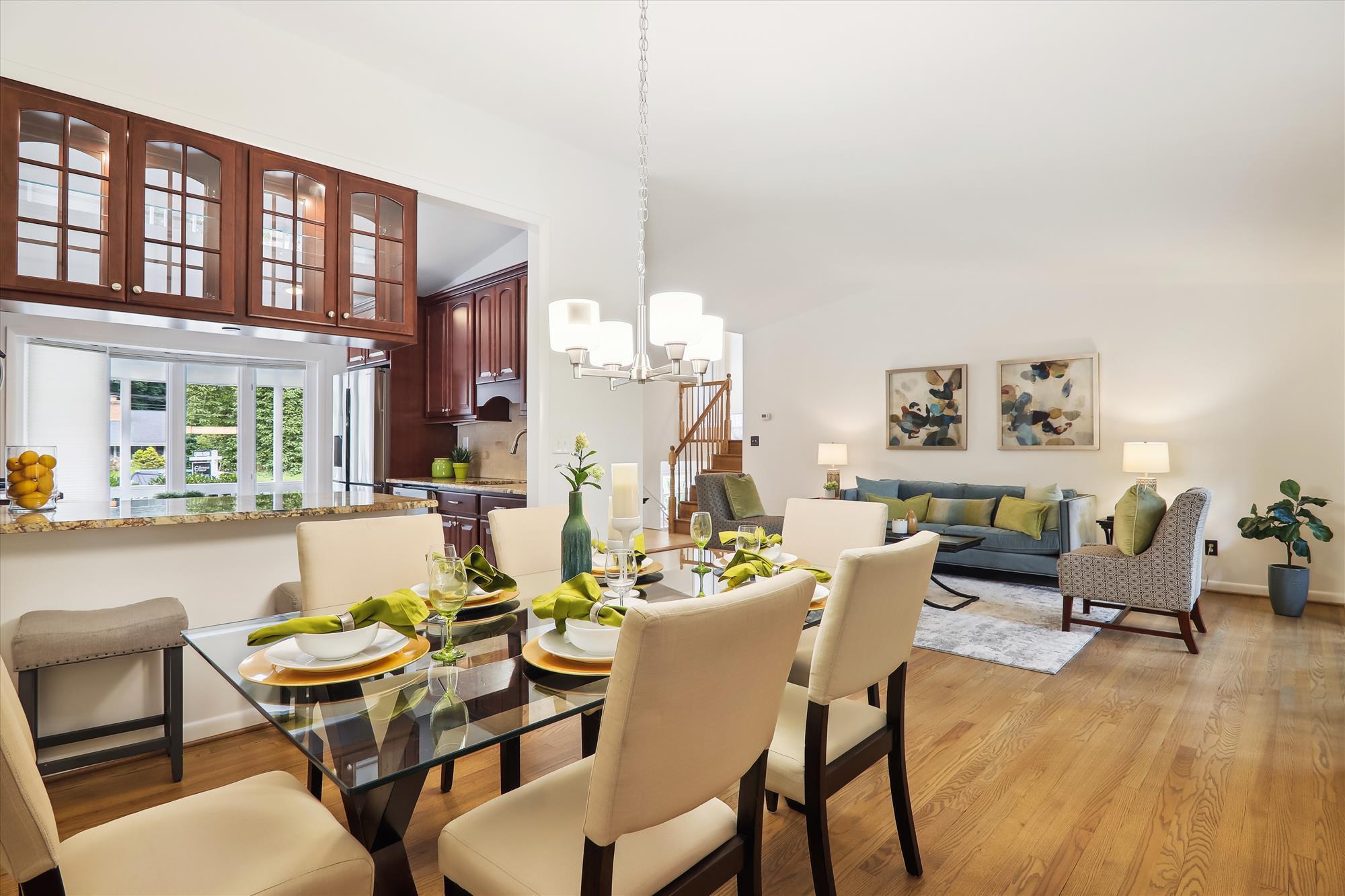 Main Level - Dining Room