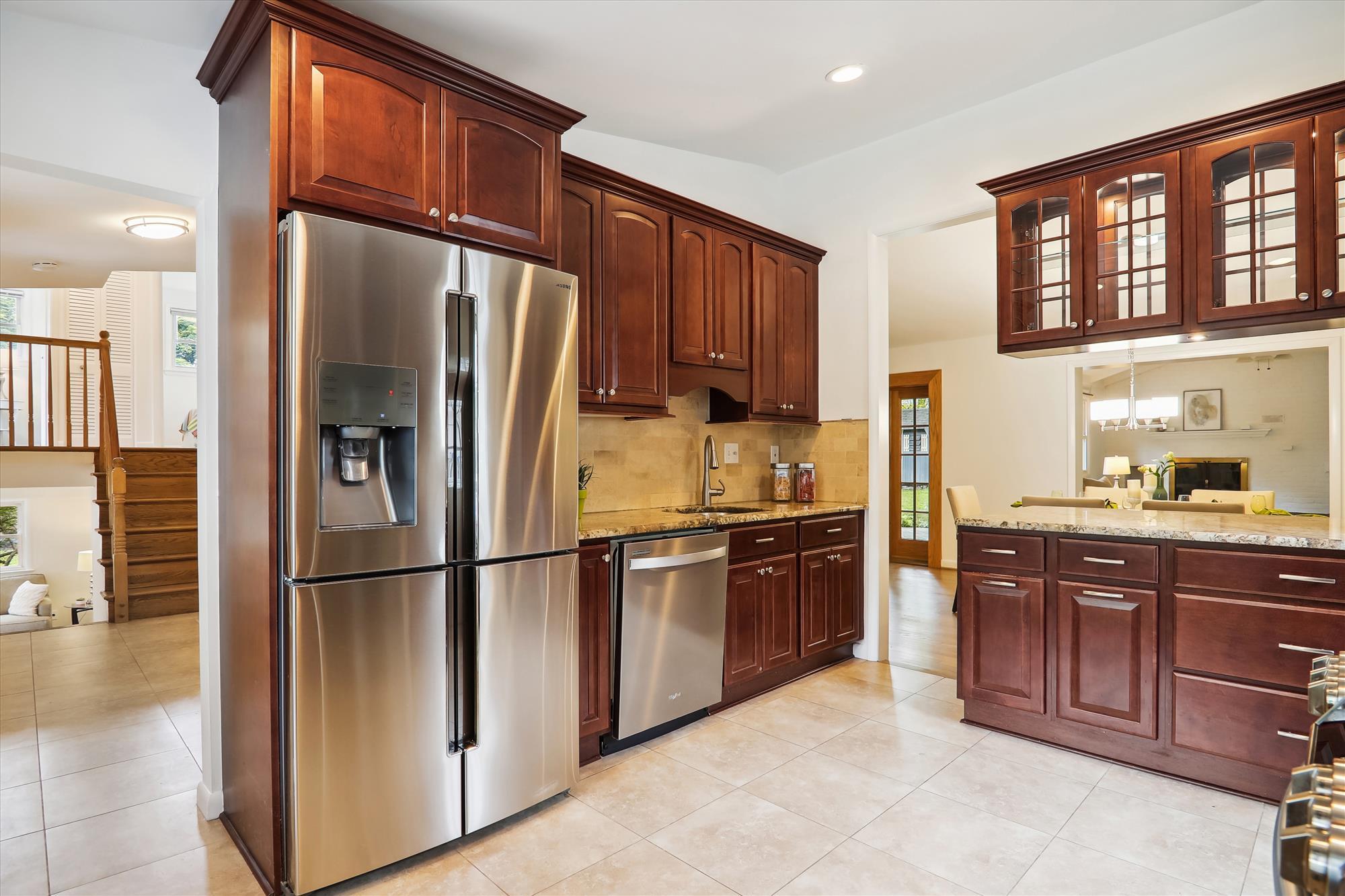 Main Level - Kitchen