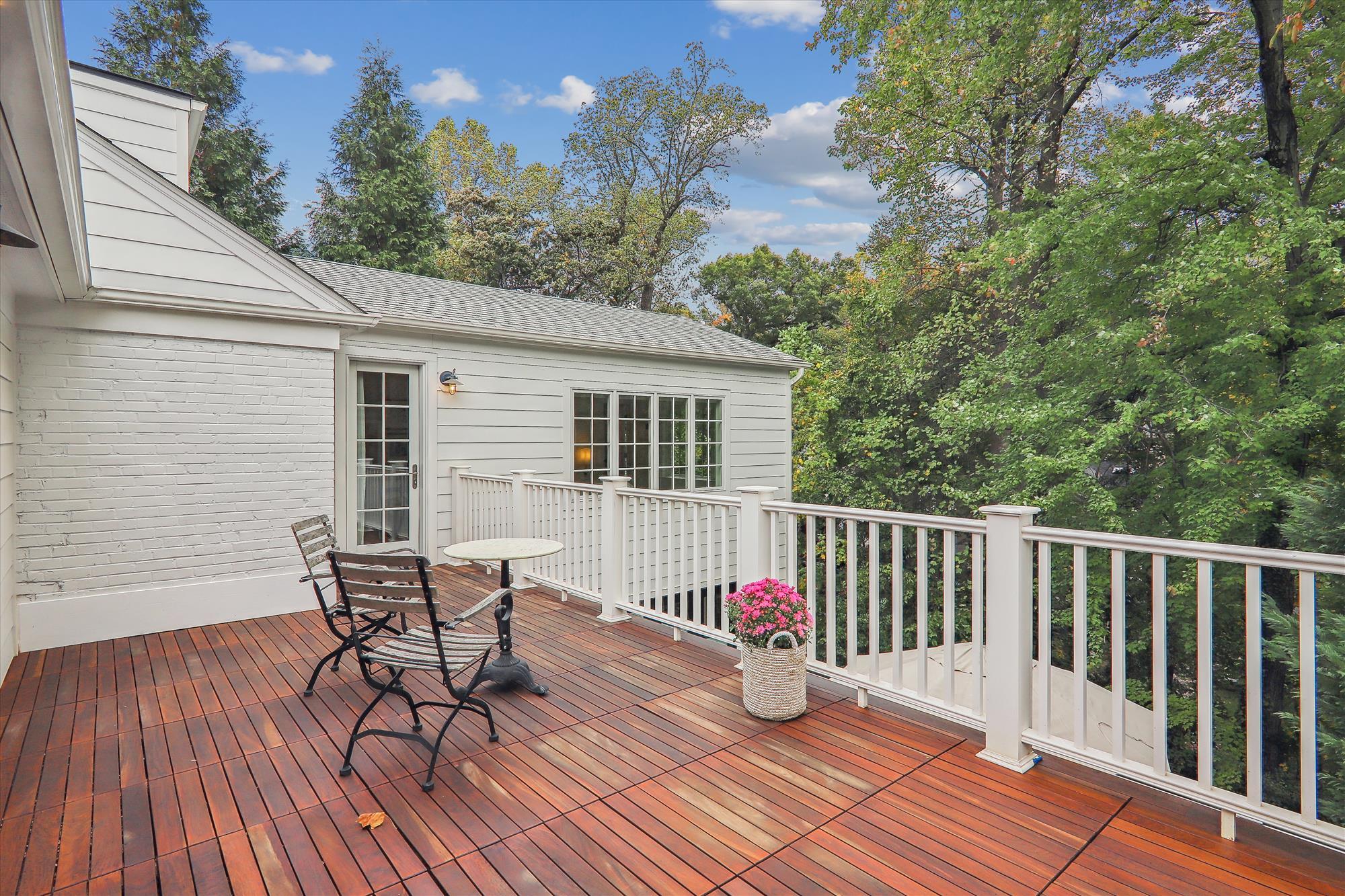 Upper Level - Balcony