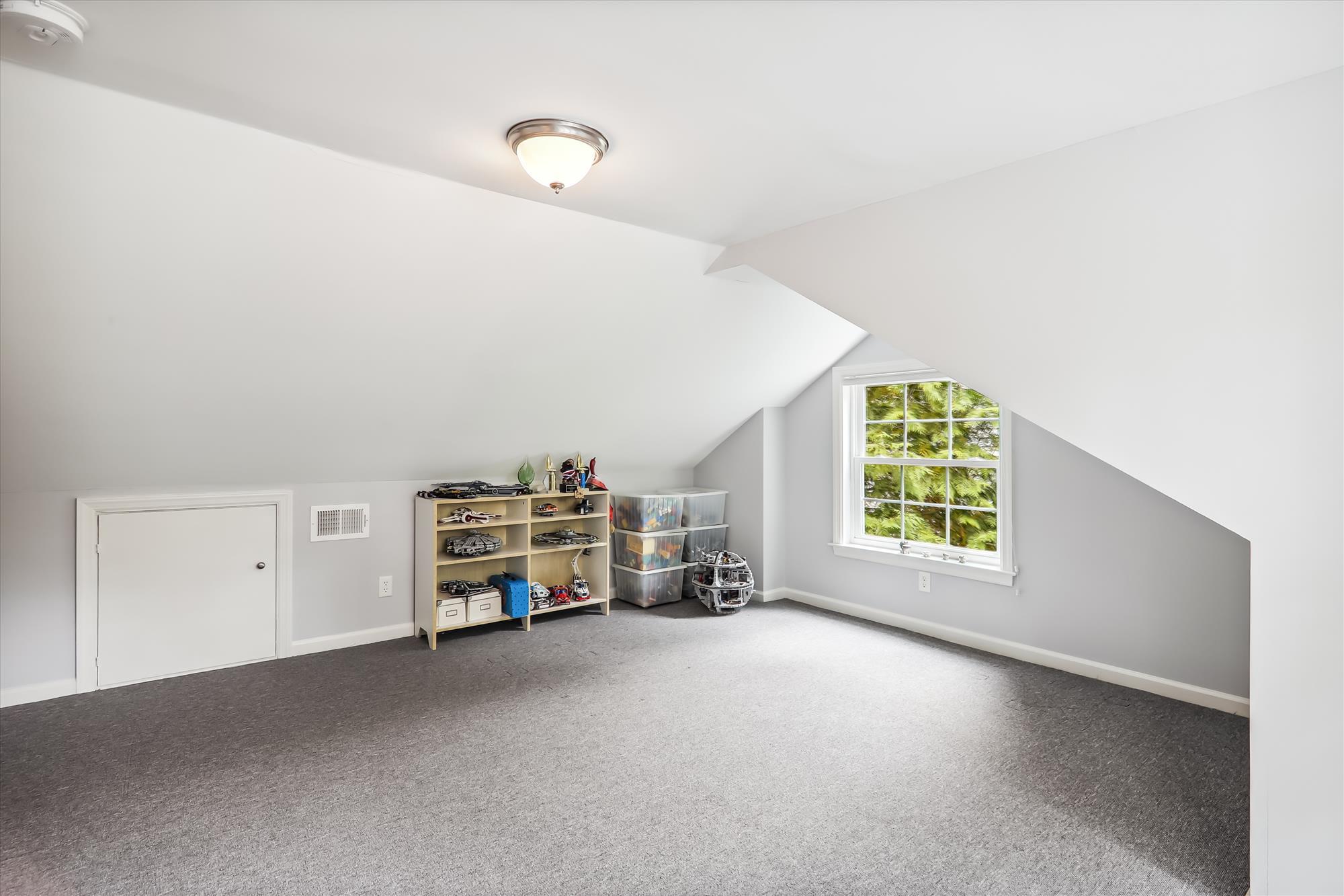 Upper level 2 - Attic