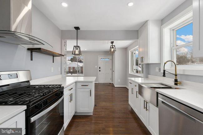 2405 Kimberly St, MD 20902