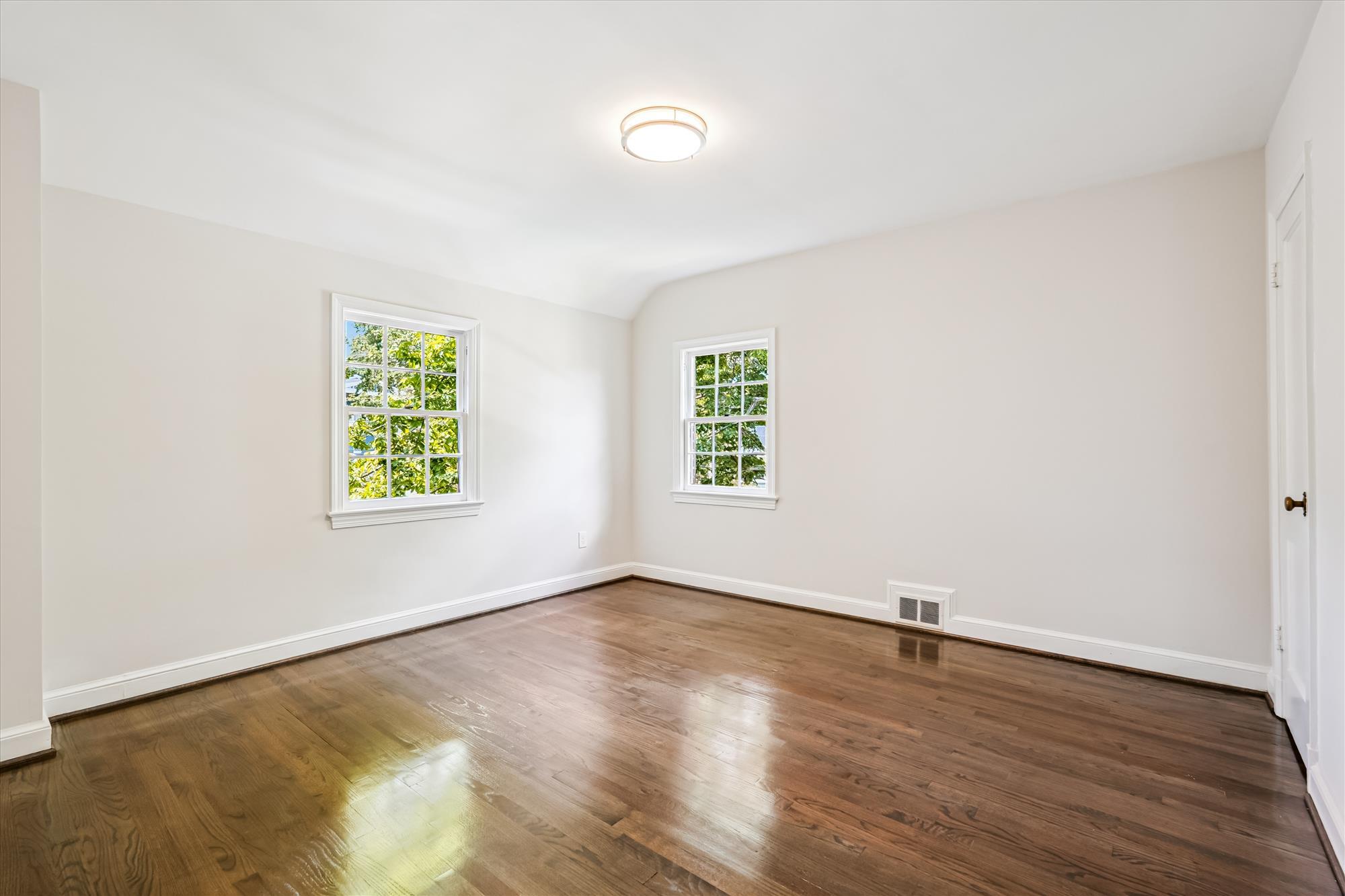 Upper Level - Bedroom