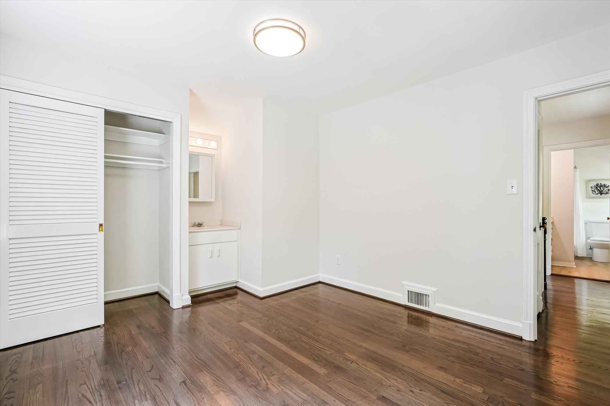 Upper Level - Bedroom