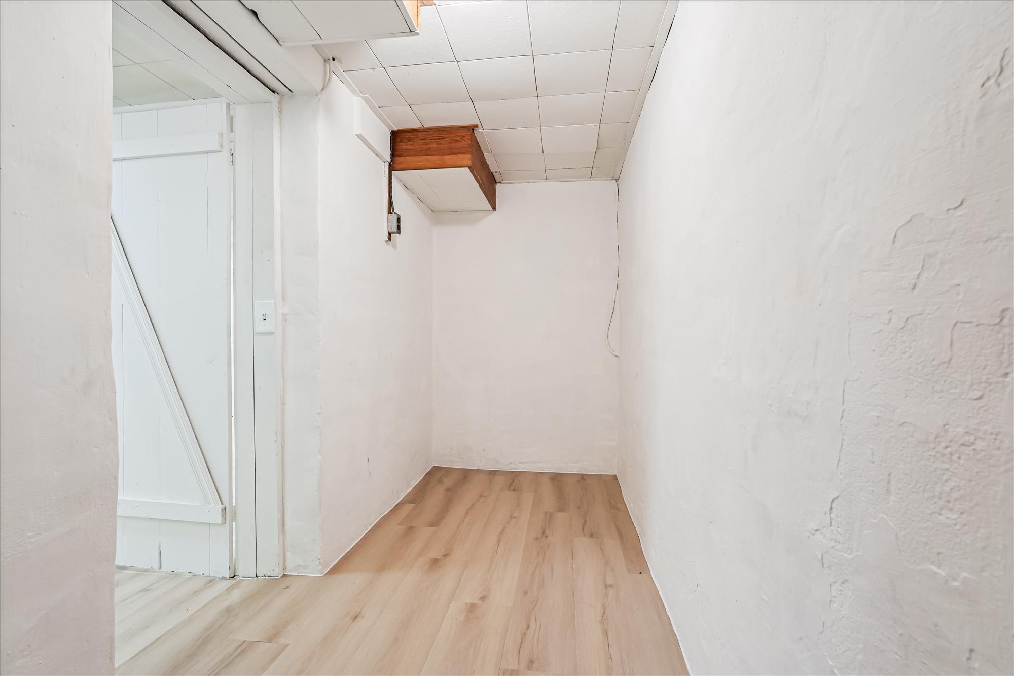 Lower Level- Storage