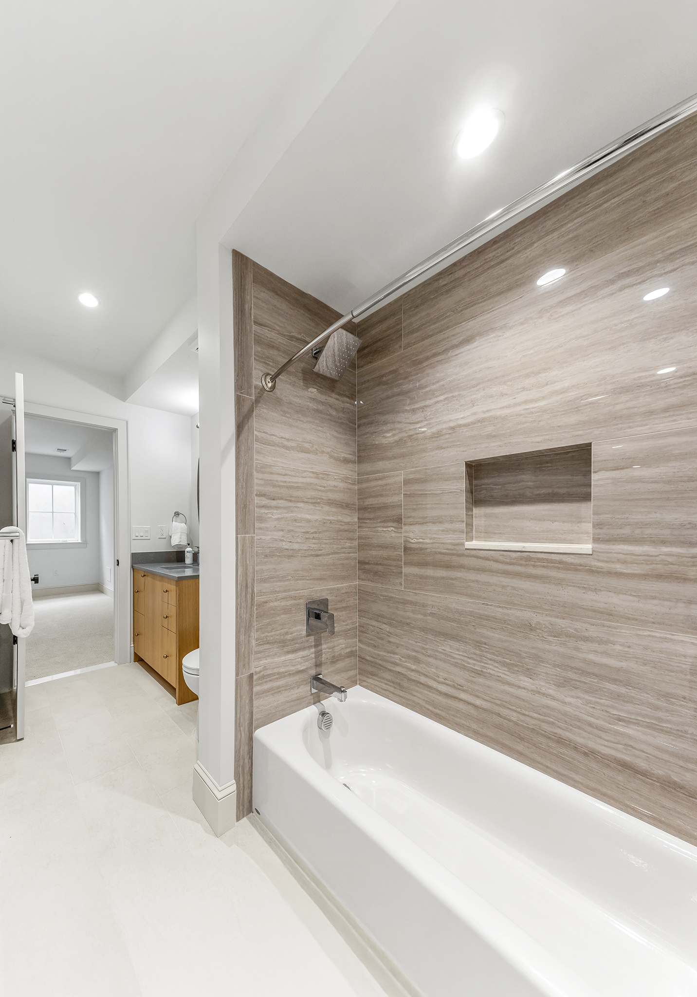 Lower Level - Bathroom