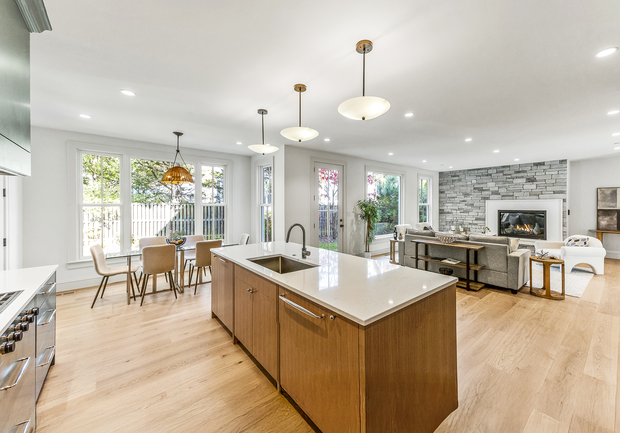 Main Level - Kitchen