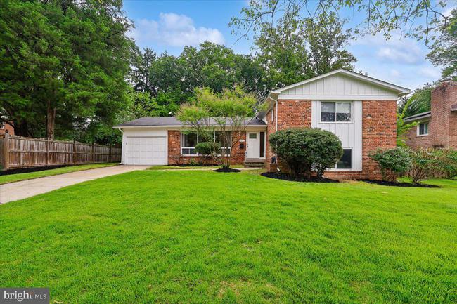 9215 Bardon Road, MD 20814
